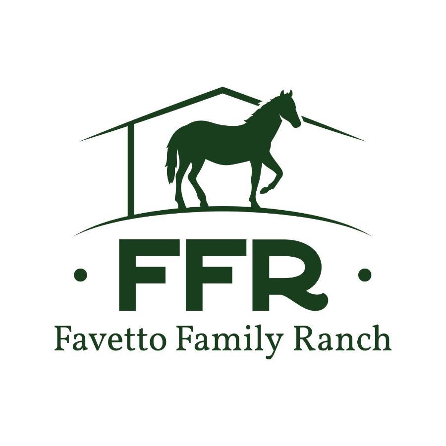 לינה וארוחת בוקר Rueglio Favetto Family Ranch מראה חיצוני תמונה